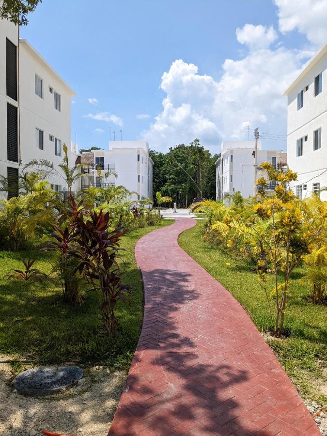 2-Bedroom Condo By The Jungle W/ Swimming Pool Пуерто Морелос Екстериор снимка